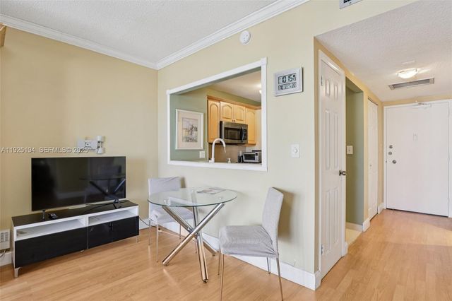 1965 S Ocean Dr 16A, Hallandale Beach, FL 33009