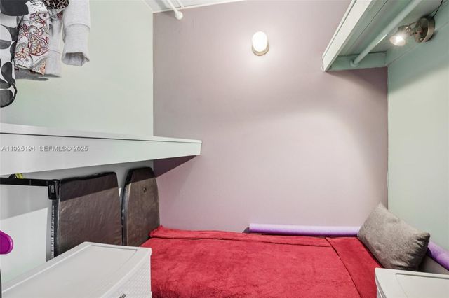 1965 S Ocean Dr 16A, Hallandale Beach, FL 33009