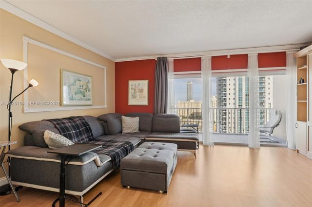 1965 S Ocean Dr 16A, Hallandale Beach, FL 33009