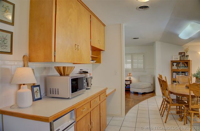 4925 E 23rd Street, Tulsa, OK 74114