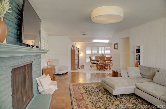 4925 E 23rd Street, Tulsa, OK 74114