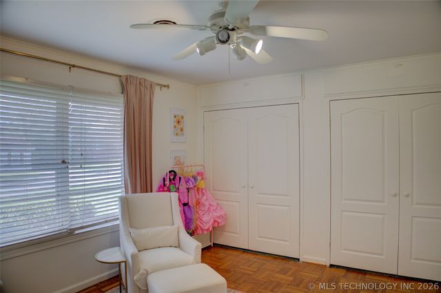 4925 E 23rd Street, Tulsa, OK 74114