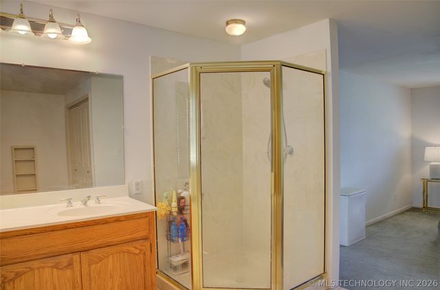 4925 E 23rd Street, Tulsa, OK 74114