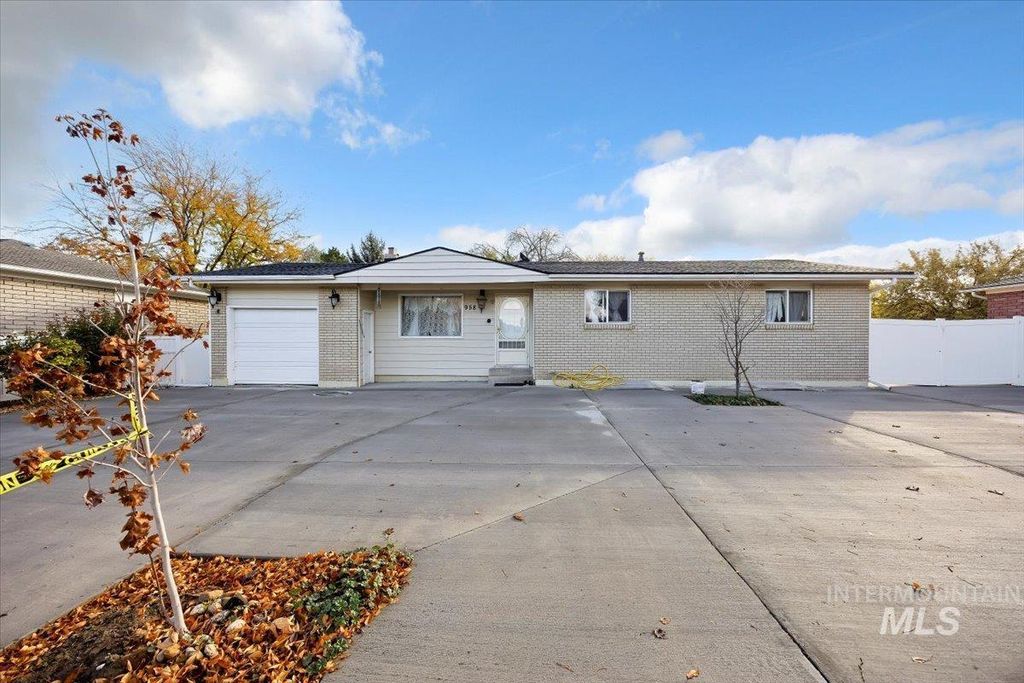 958 Bracken Street, Twin Falls, ID 83301
