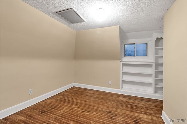 334 South Forest Road, Amherst, NY 14221