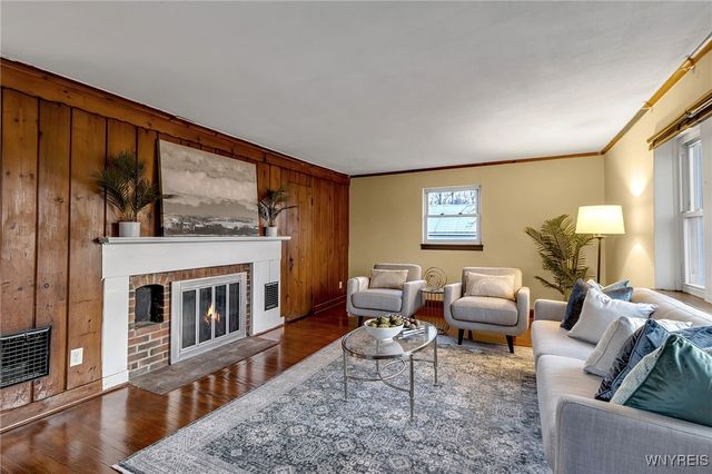 334 South Forest Road, Amherst, NY 14221