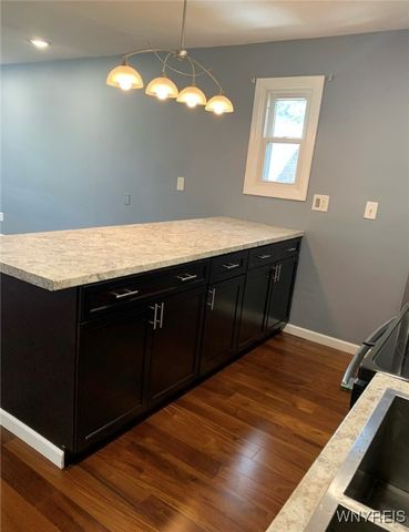 334 South Forest Road, Amherst, NY 14221