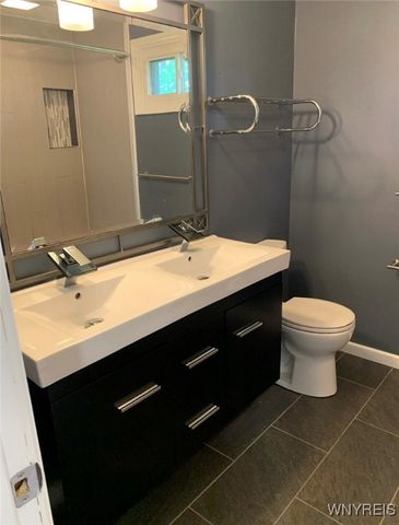 334 South Forest Road, Amherst, NY 14221