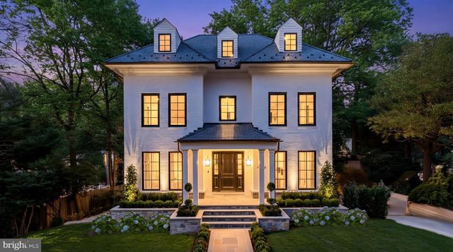 4939 QUEBEC ST NW, Washington, DC 20016