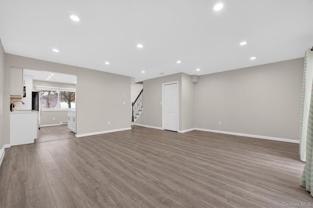 9 Millholland Drive D, Fishkill, NY 12524