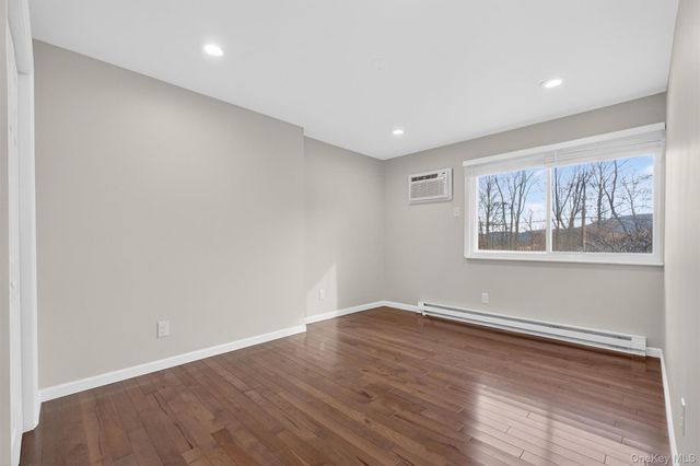 9 Millholland Drive D, Fishkill, NY 12524