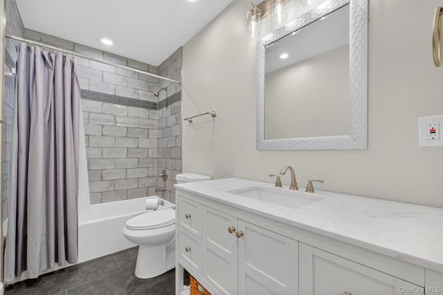 9 Millholland Drive D, Fishkill, NY 12524