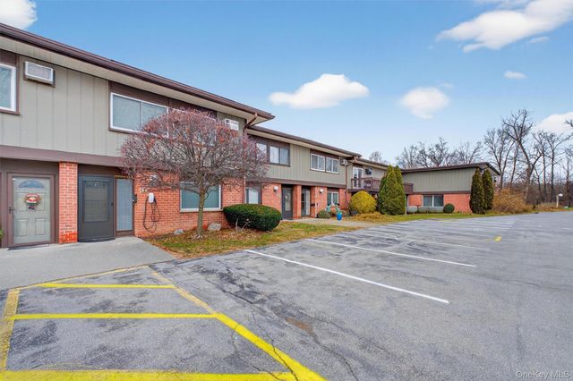 9 Millholland Drive D, Fishkill, NY 12524