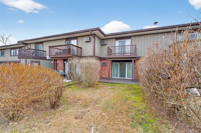 9 Millholland Drive D, Fishkill, NY 12524