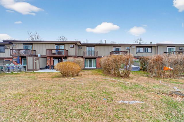 9 Millholland Drive D, Fishkill, NY 12524