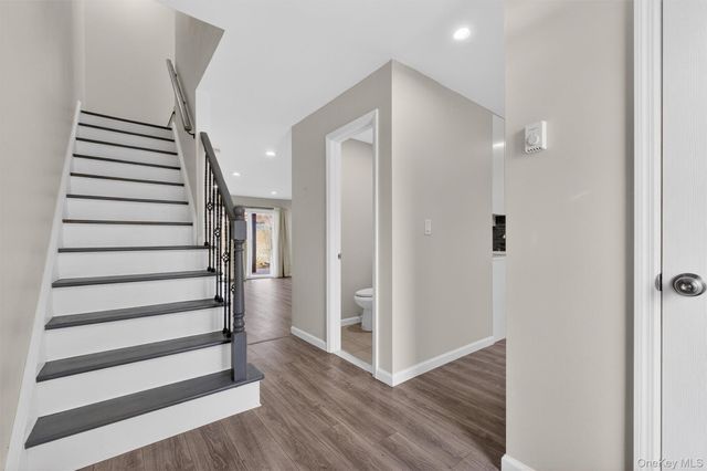 9 Millholland Drive D, Fishkill, NY 12524