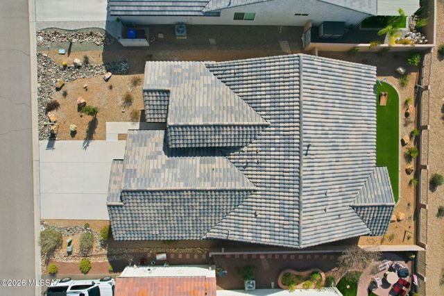 1432 E Golden Rock Way, Green Valley, AZ 85614