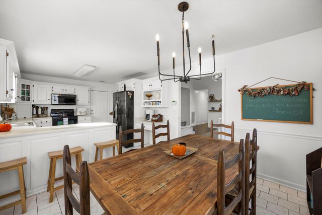 46 Bluegrass Circle, Rossville, GA 30741