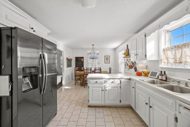 46 Bluegrass Circle, Rossville, GA 30741