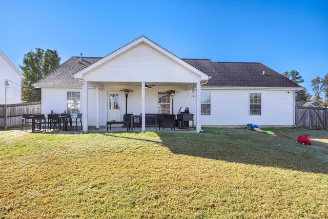 46 Bluegrass Circle, Rossville, GA 30741