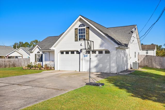 46 Bluegrass Circle, Rossville, GA 30741