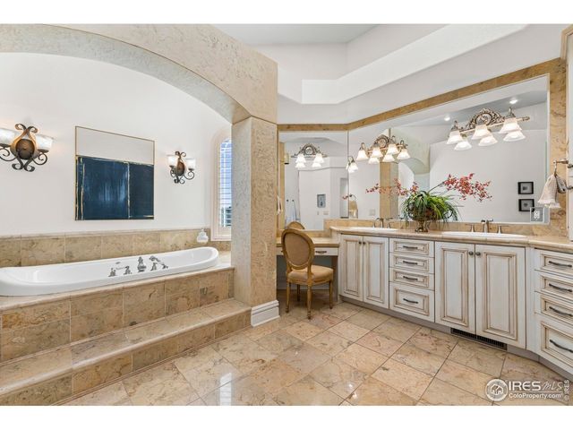 8228 Three Eagles Dr, Fort Collins, CO 80528