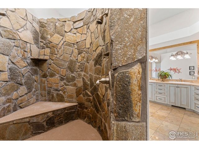 8228 Three Eagles Dr, Fort Collins, CO 80528