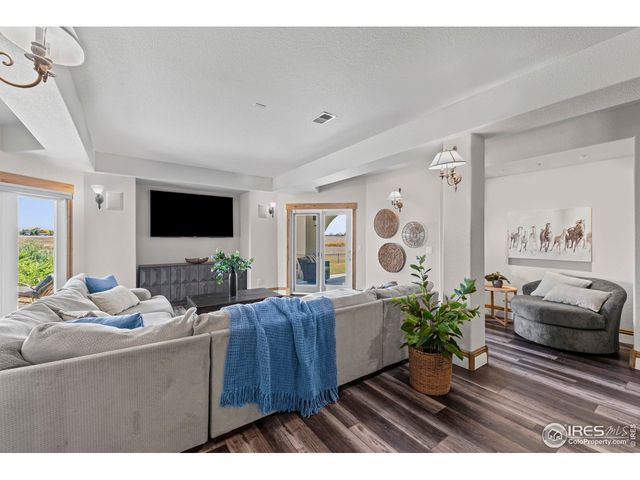 8228 Three Eagles Dr, Fort Collins, CO 80528