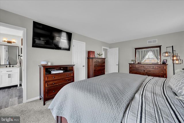 1123 PHEASANT RUN, Quakertown, PA 18951
