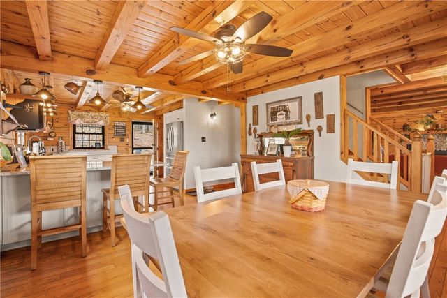 1436 Peninsula Drive, Indian Lake Boro, PA 15926