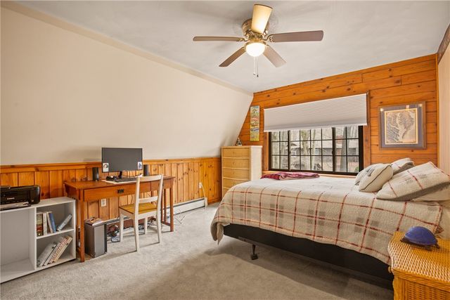 1436 Peninsula Drive, Indian Lake Boro, PA 15926