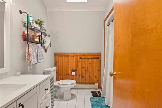 1436 Peninsula Drive, Indian Lake Boro, PA 15926