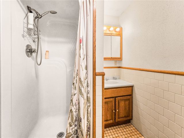 1436 Peninsula Drive, Indian Lake Boro, PA 15926