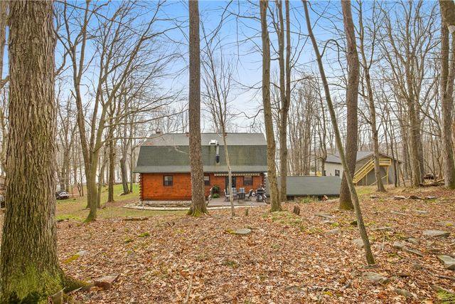 1436 Peninsula Drive, Indian Lake Boro, PA 15926