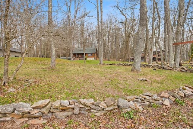 1436 Peninsula Drive, Indian Lake Boro, PA 15926