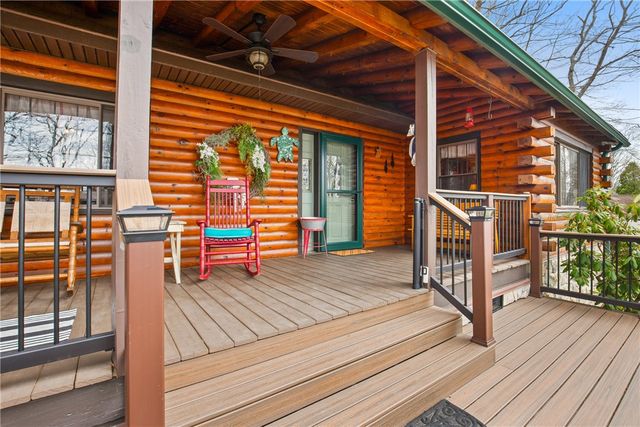 1436 Peninsula Drive, Indian Lake Boro, PA 15926