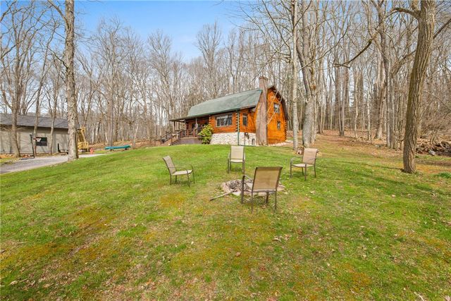 1436 Peninsula Drive, Indian Lake Boro, PA 15926