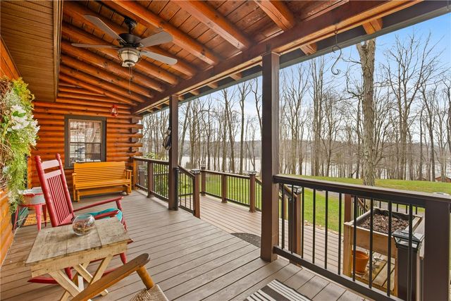 1436 Peninsula Drive, Indian Lake Boro, PA 15926