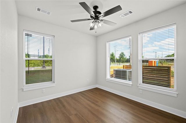 3329 SE MP Parkway 108, Bentonville, AR 72712