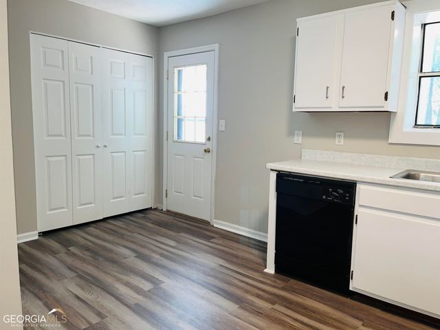 8975 Stonebridge Boulevard, Douglasville, GA 30134