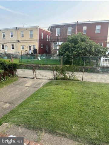 2032 VISTA ST, Philadelphia, PA 19152