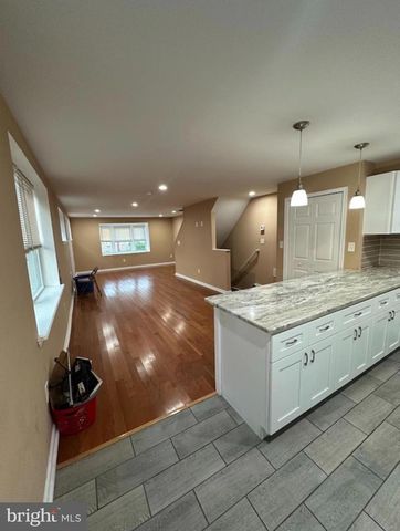 2032 VISTA ST, Philadelphia, PA 19152