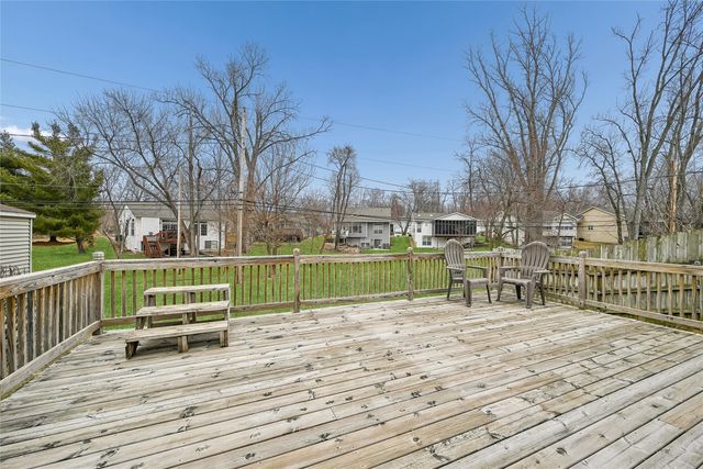 1104 38th Street SE, Cedar Rapids, IA 52403