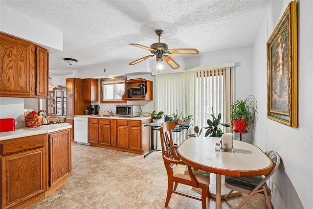 1104 38th Street SE, Cedar Rapids, IA 52403