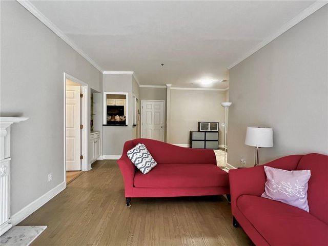 2921 Lenox NE Road 108, Atlanta, GA 30324