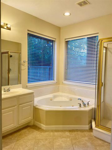 2915 Sycamore Tree Court, Kingwood, TX 77345