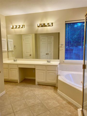 2915 Sycamore Tree Court, Kingwood, TX 77345