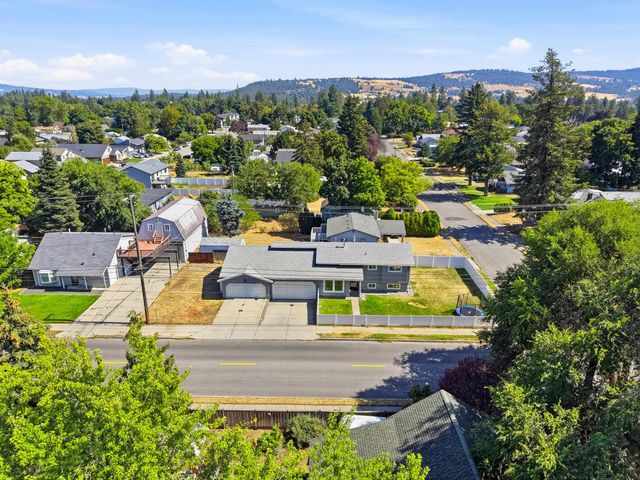 2721 S FREYA St, Spokane, WA 99223