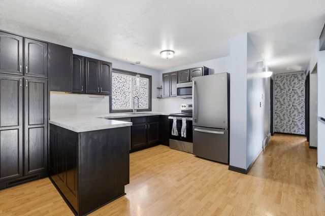 2721 S FREYA St, Spokane, WA 99223
