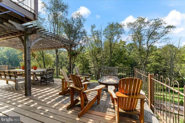 222 GLENROSE RD, Coatesville, PA 19320